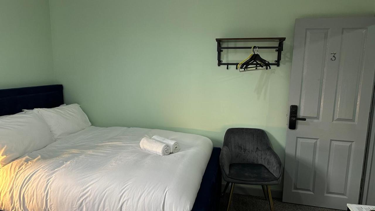 Homestay In Γουόλσολ Εξωτερικό φωτογραφία
