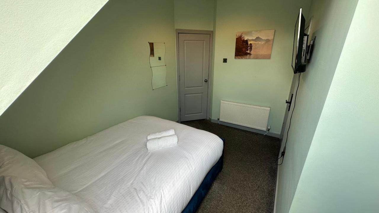 Homestay In Γουόλσολ Εξωτερικό φωτογραφία