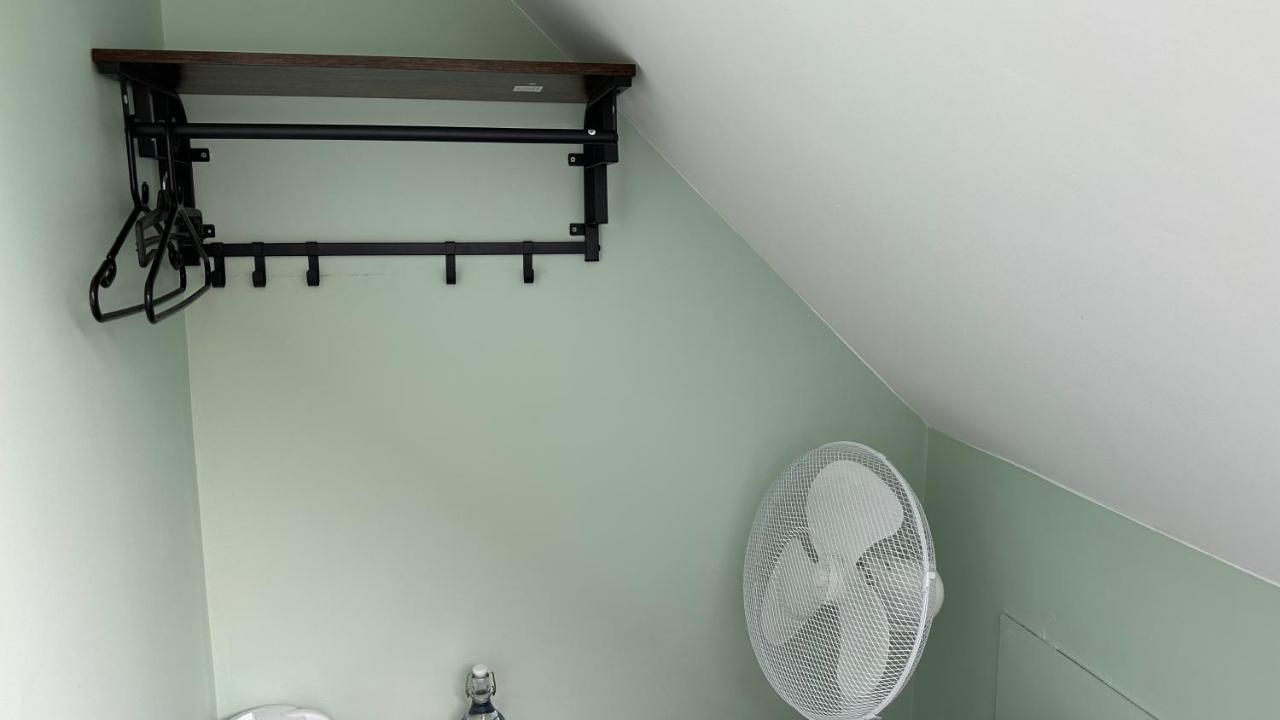Homestay In Γουόλσολ Εξωτερικό φωτογραφία