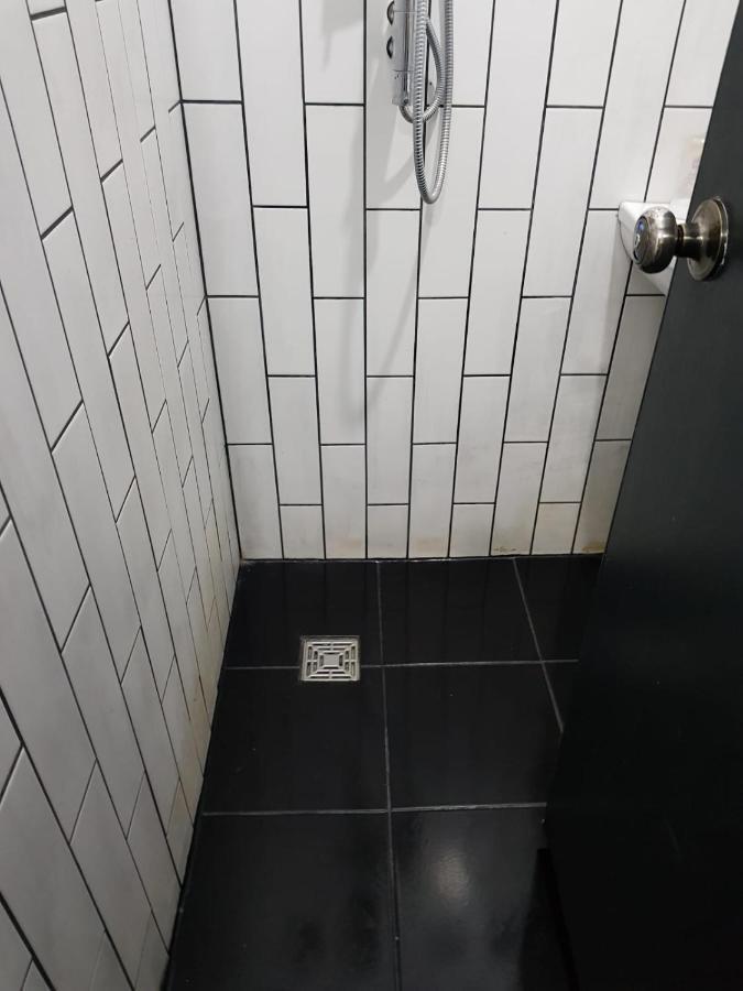 Homestay In Γουόλσολ Εξωτερικό φωτογραφία